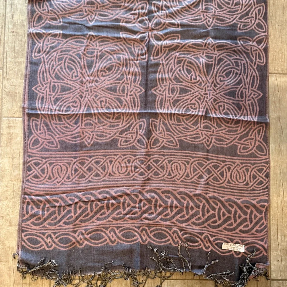Pashmina Silk Blend Celtic Knot Wrap Scarf Mauve Grey Fringed Shawl 27x68